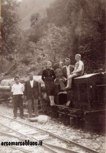 ORSOMARSO - Trenino della ditta Argentino che trasportava tronchi da Canale Tufo alla Segheria tra glia anni '40 e '50