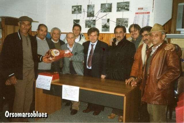 ALFONSO PAPA082 centro anziani piazza s. anna premiazione torneo tressette 2005