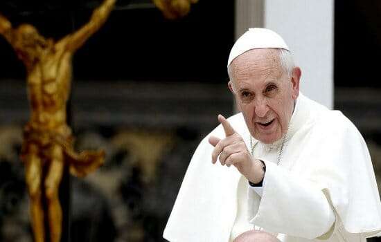 Papa Francesco: “Inutile fare digiuni se poi sfrutti i tuoi dipendenti…” - Il fatto è che "quelli" non fanno neanche digiuni