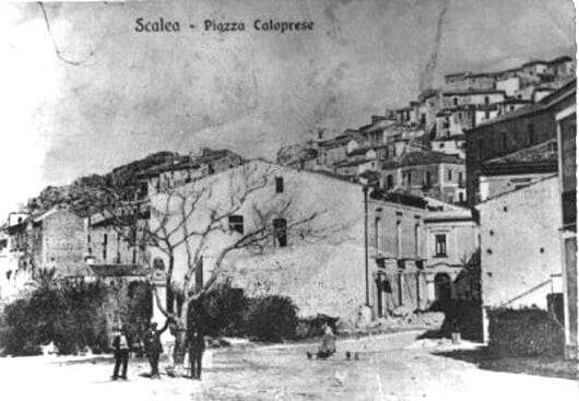 Piazza Caloprese